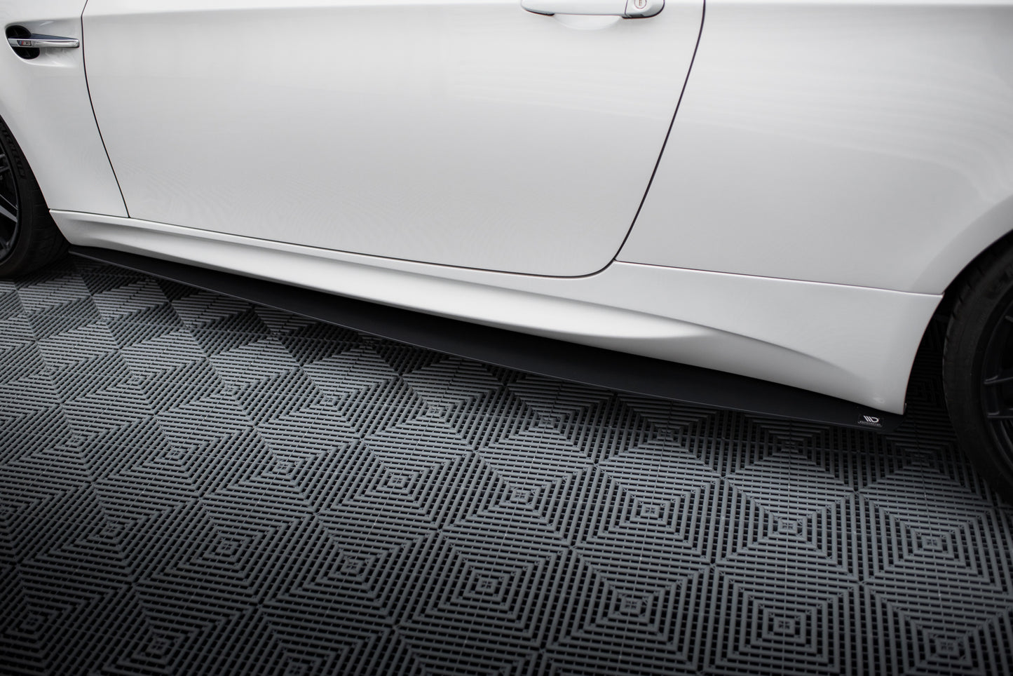RACING SIDE SKIRTS DIFFUSERS BMW M3 E92 / E93 (PREFACE MODEL)