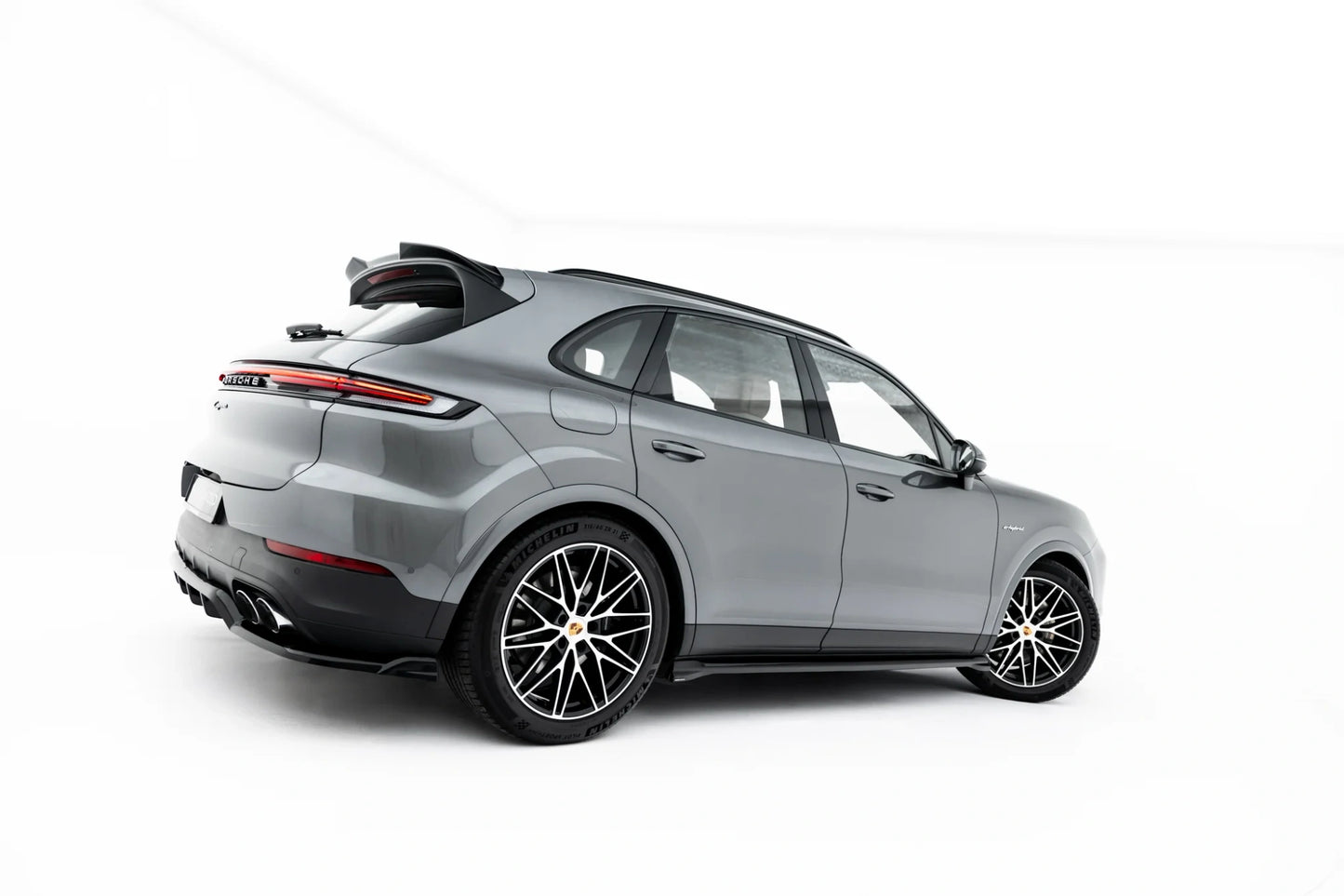 Side Skirts Diffusers V.1 Porsche Cayenne SUV / Coupe Mk3 Facelift
