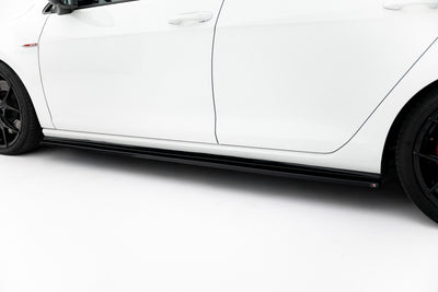 Side Skirts Diffusers V.2 Volkswagen Golf GTI / GTD Mk7 / Mk7 Facelift (narrow)