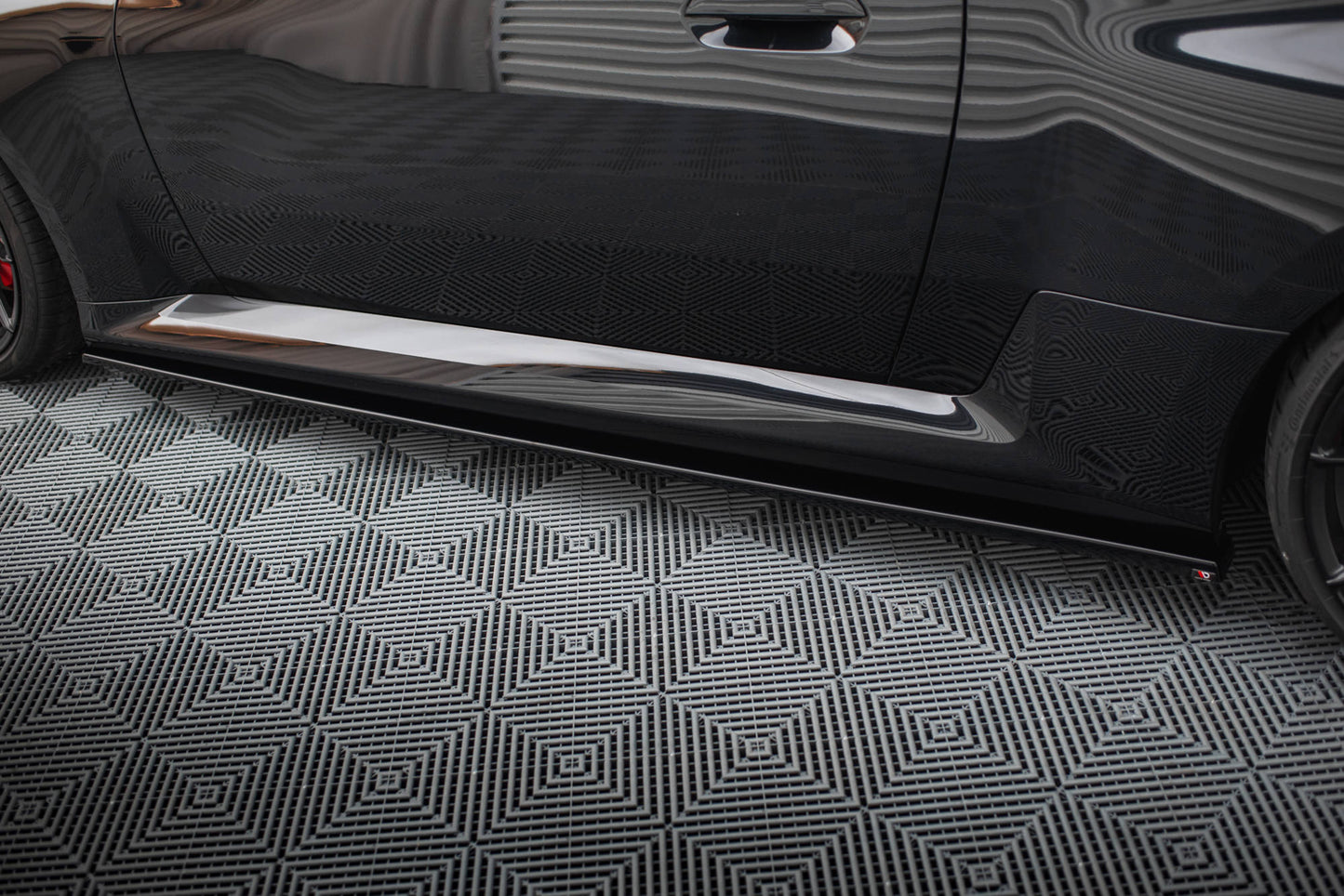 Side Skirts Diffusers V.3 BMW M2 G87
