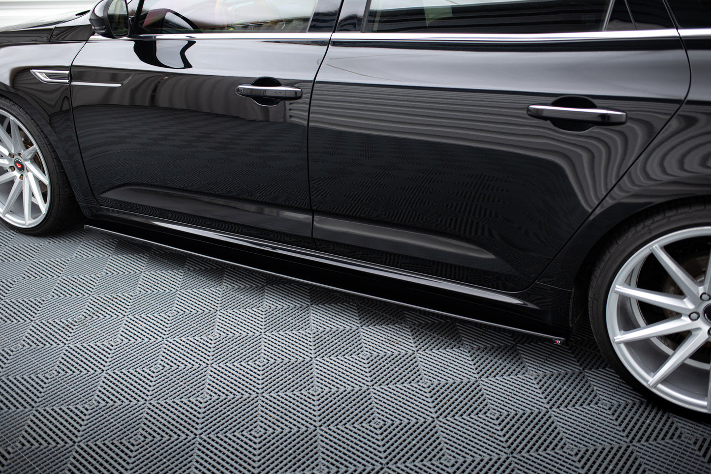 Side Skirts Diffusers Renault Talisman