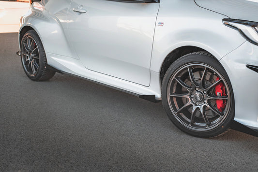 Street Pro Side Skirts Diffusers + Flaps Toyota GR Yaris Mk4 