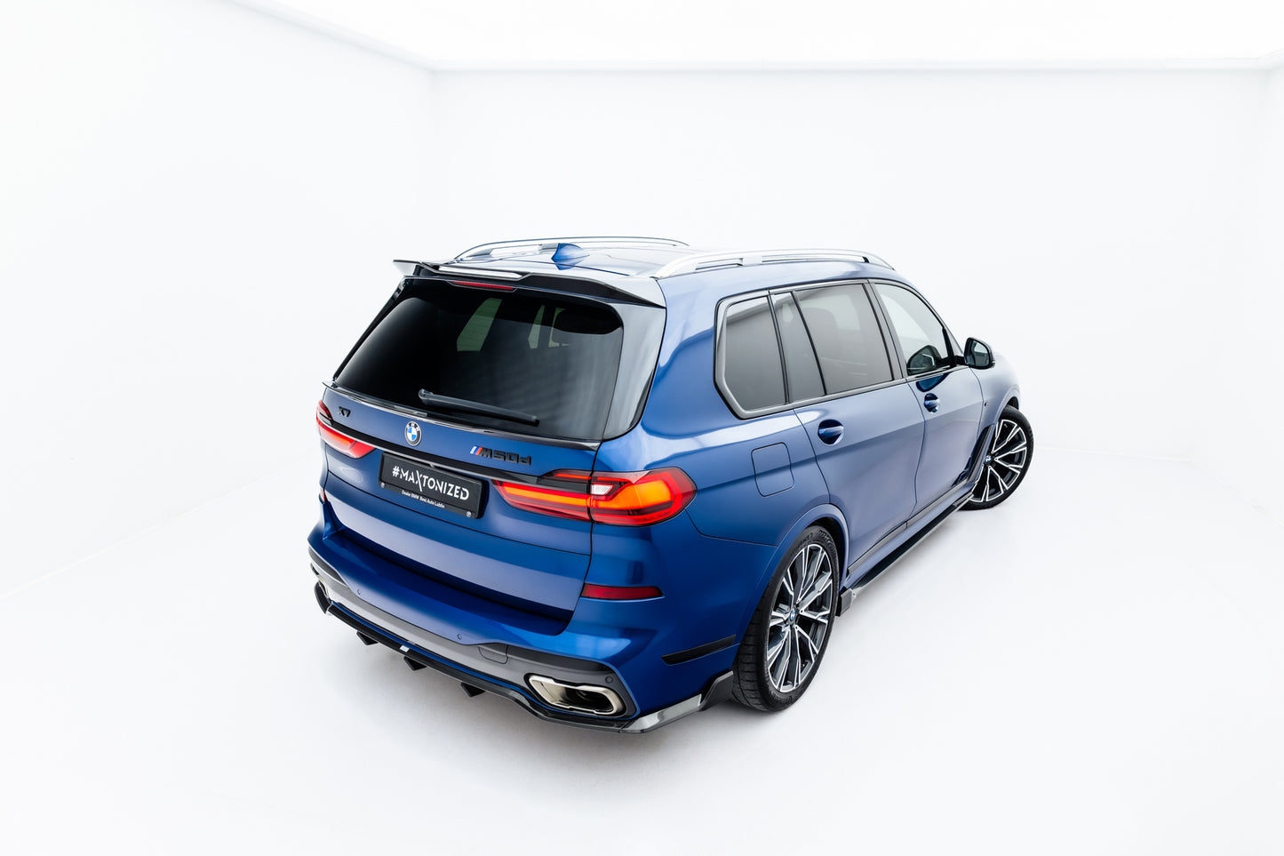 Set of Prepreg Carbon Splitters BMW X7 M-Pack G07 