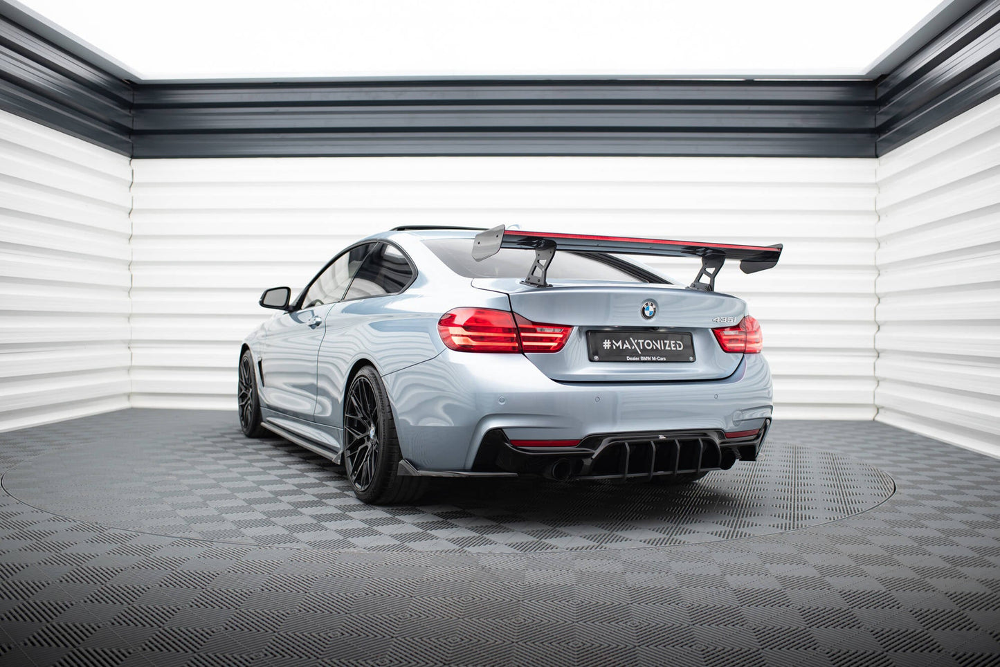 Carbon Spoiler With Internal Brackets Uprights + LED BMW 4 F32 / 4 F32 M-Pack Coupe