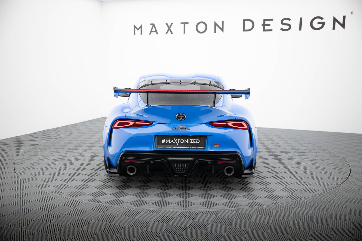 Carbon Spoiler With External Brackets Uprights + LED Toyota Supra Mk5