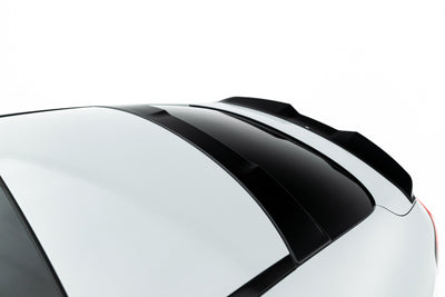 The extension of the rear window Mercedes-AMG CLE 53 Aero C236