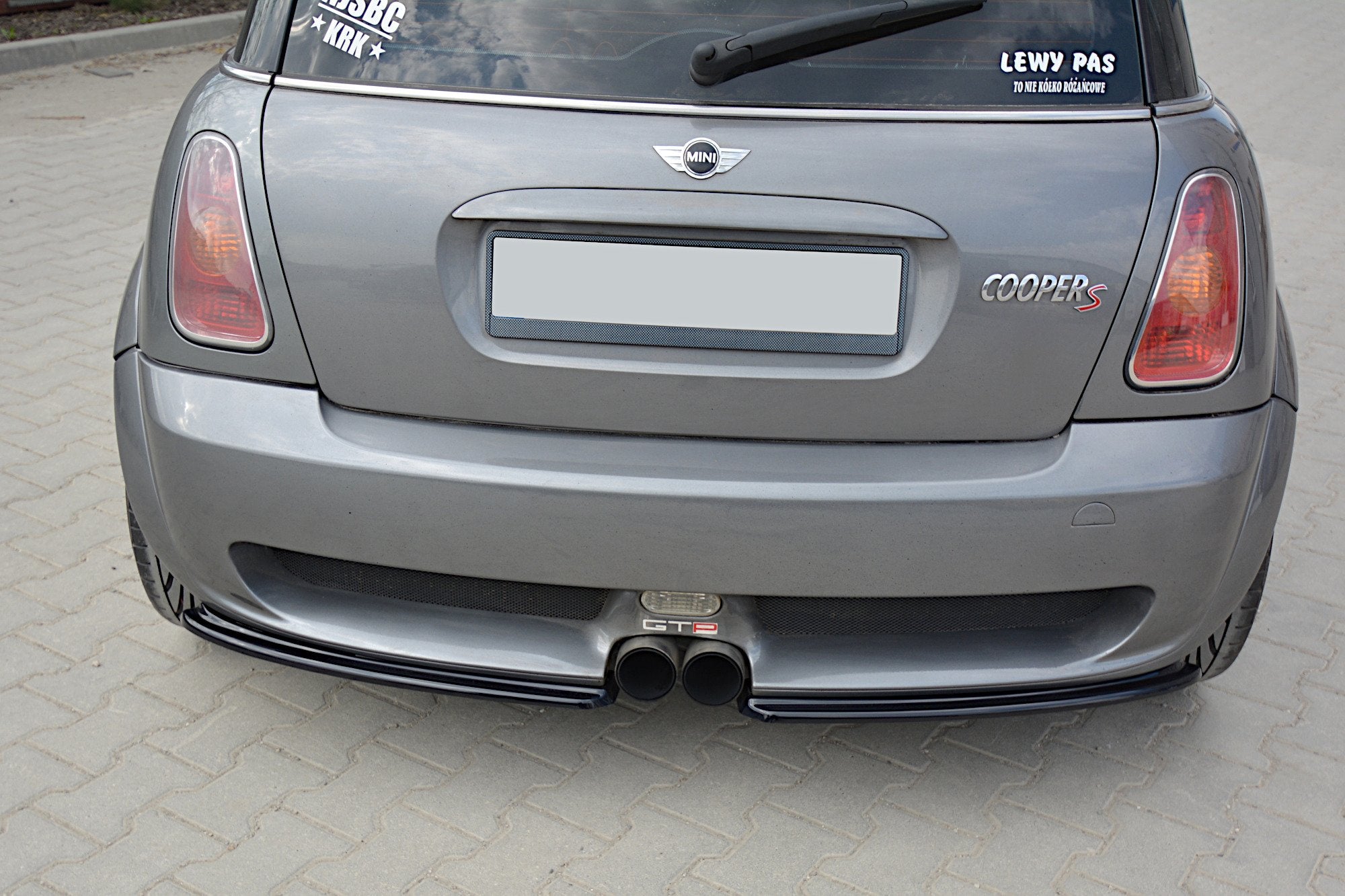 REAR SIDE SPLITTERS MINI R53 COOPER S JCW – Maxton Design