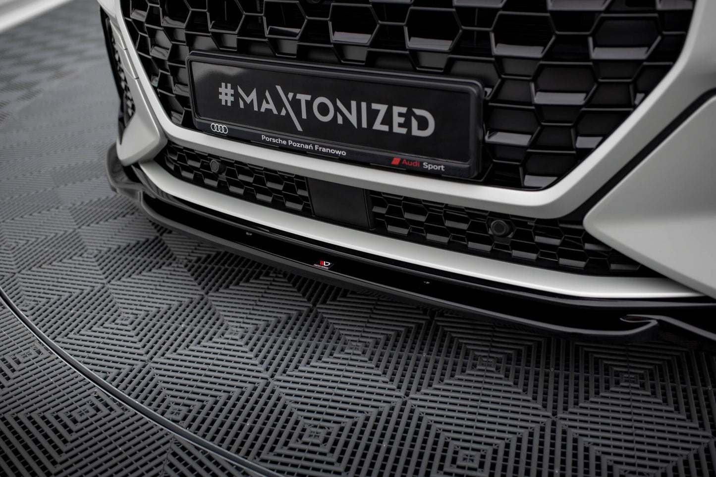 Front Splitter V.1 Audi RSQ3 Sportback / SUV F3