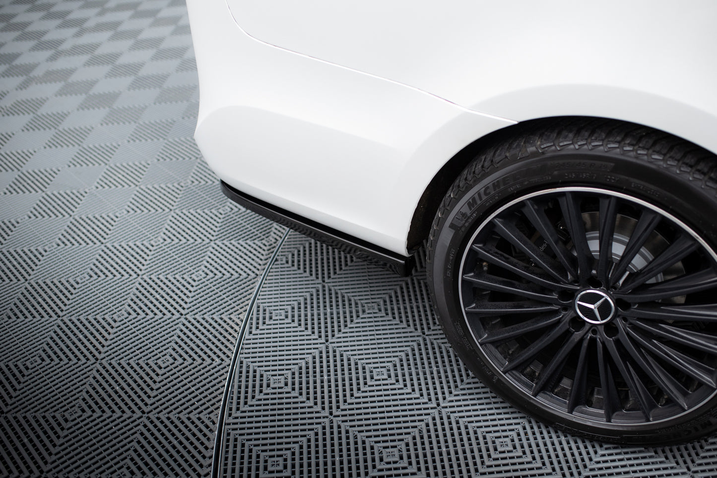 Rear Splitter (with vertical bars) Mercedes-Benz Vito Extra Long W447