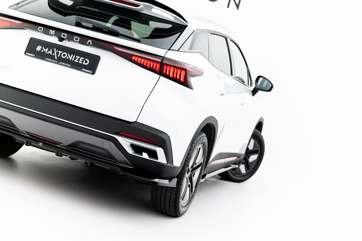 Rear Splitter (with vertical bars) Omoda 5 Mk1