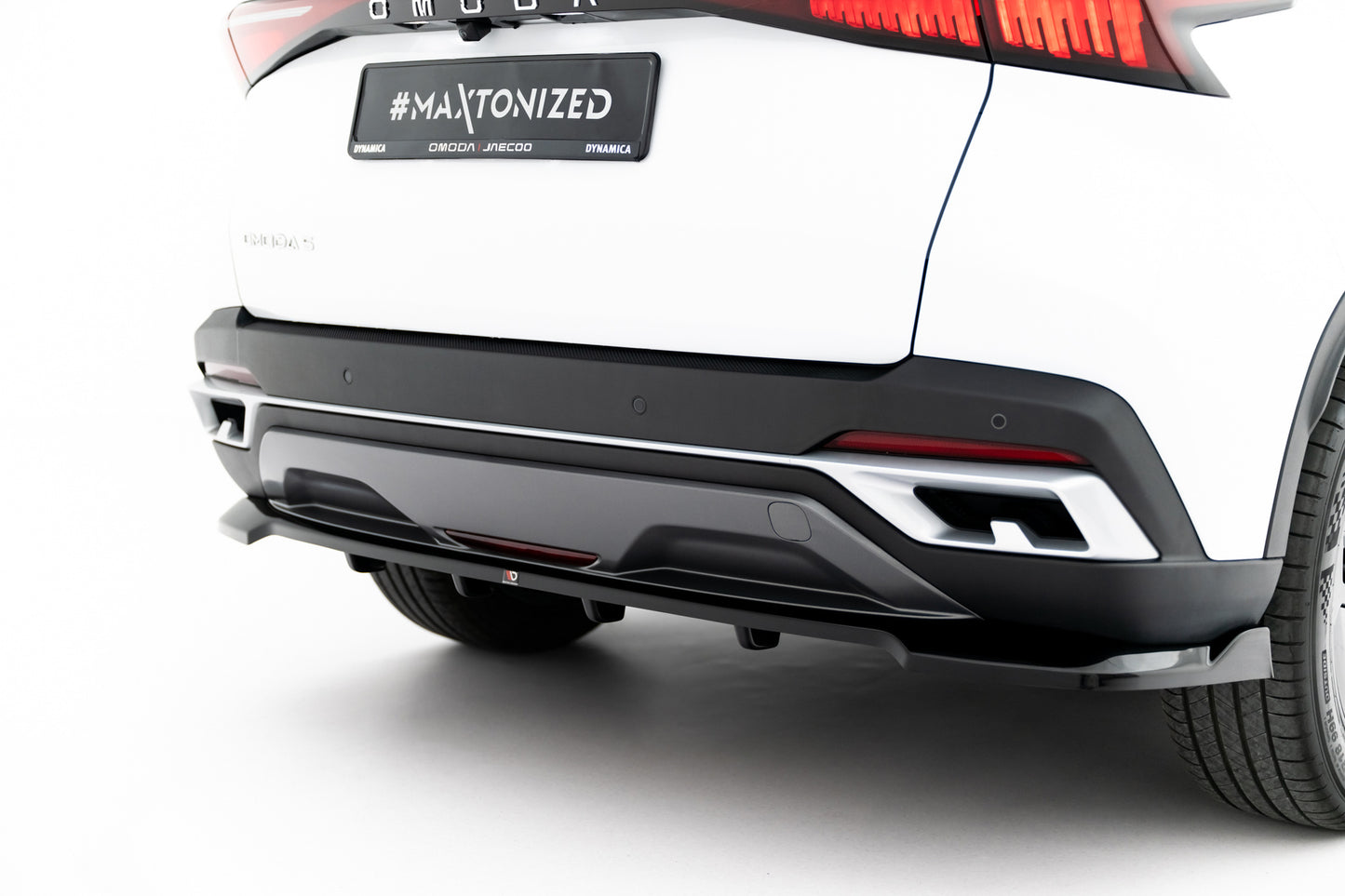 Rear Splitter (with vertical bars) Omoda 5 Mk1