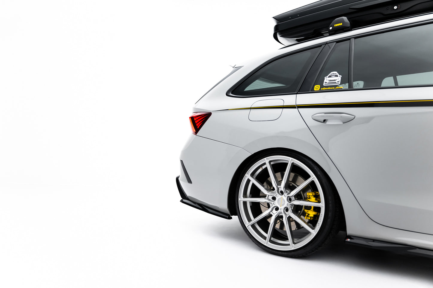 Rear Side Splitters V.7 Skoda Octavia RS Liftback / Combi Mk4 