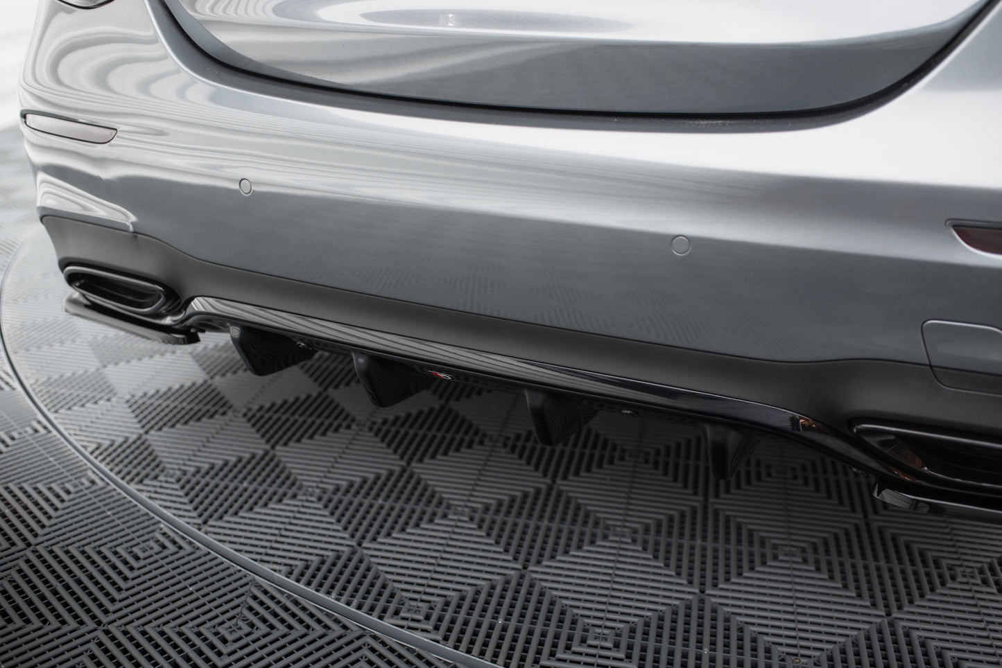 Rear Valance Mercedes-Benz E43 AMG / AMG-Line Sedan / Estate  W213 / S213 