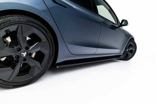Set of Splitters Tesla Model 3