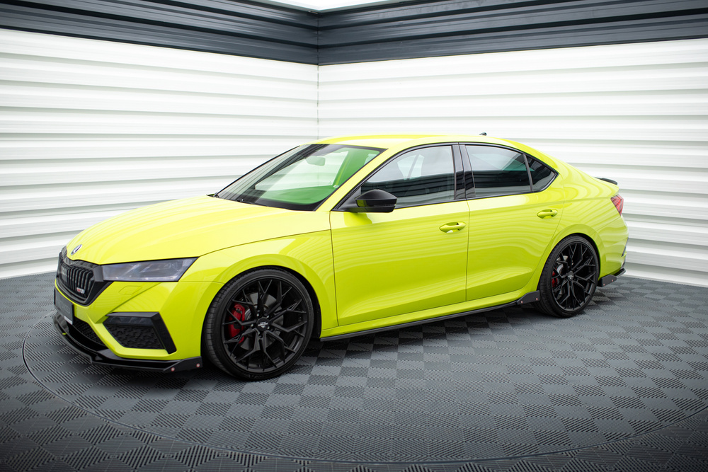 Dokładki Progów V.2 + Flaps Skoda Octavia RS Liftback / Combi Mk4