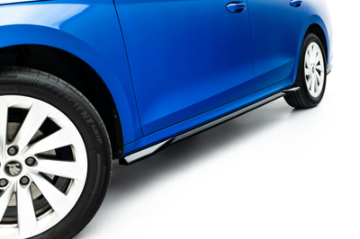 Dokładki Progów Skoda Octavia Liftback / Combi Mk4 Facelift