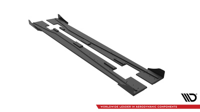 Dokładki progów Street Pro + Flaps Mercedes-Benz A 45 AMG W176 Facelift