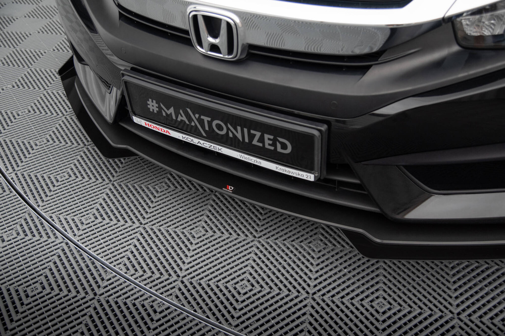 Splitter Przedni Street Pro + Flaps Honda Civic Sedan Mk10