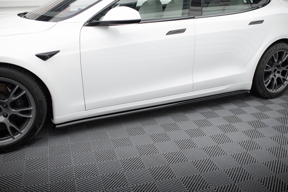 Dokładki Progów V.2 Tesla Model S Plaid Mk1 Facelift