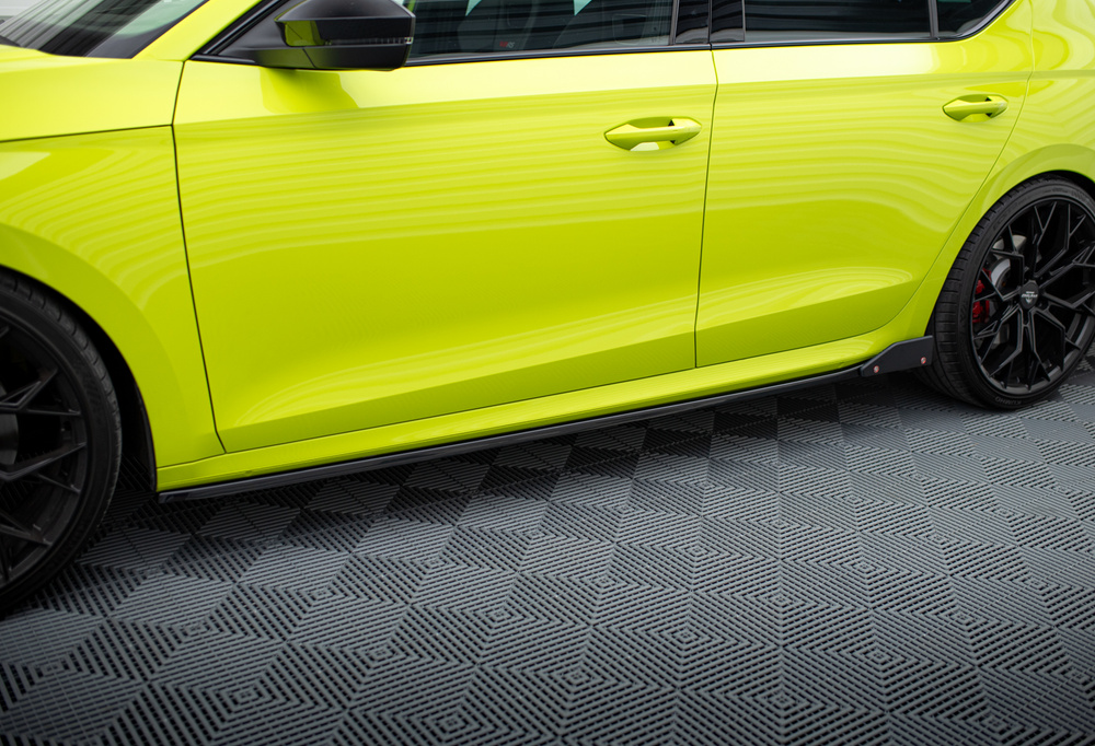 Dokładki Progów V.2 + Flaps Skoda Octavia RS Liftback / Combi Mk4