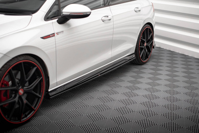 Dokładki Progów V.4 Volkswagen Golf GTI / GTE / GTI Clubsport / GTD / R-Line Mk8
