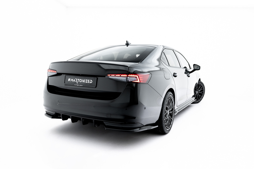 Dokładka Tylna Skoda Superb Sportline Mk4