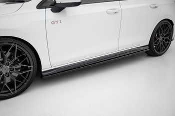Dokładki Progów V.4 Volkswagen Golf GTI / GTE / GTI Clubsport / GTD / R-Line Mk8