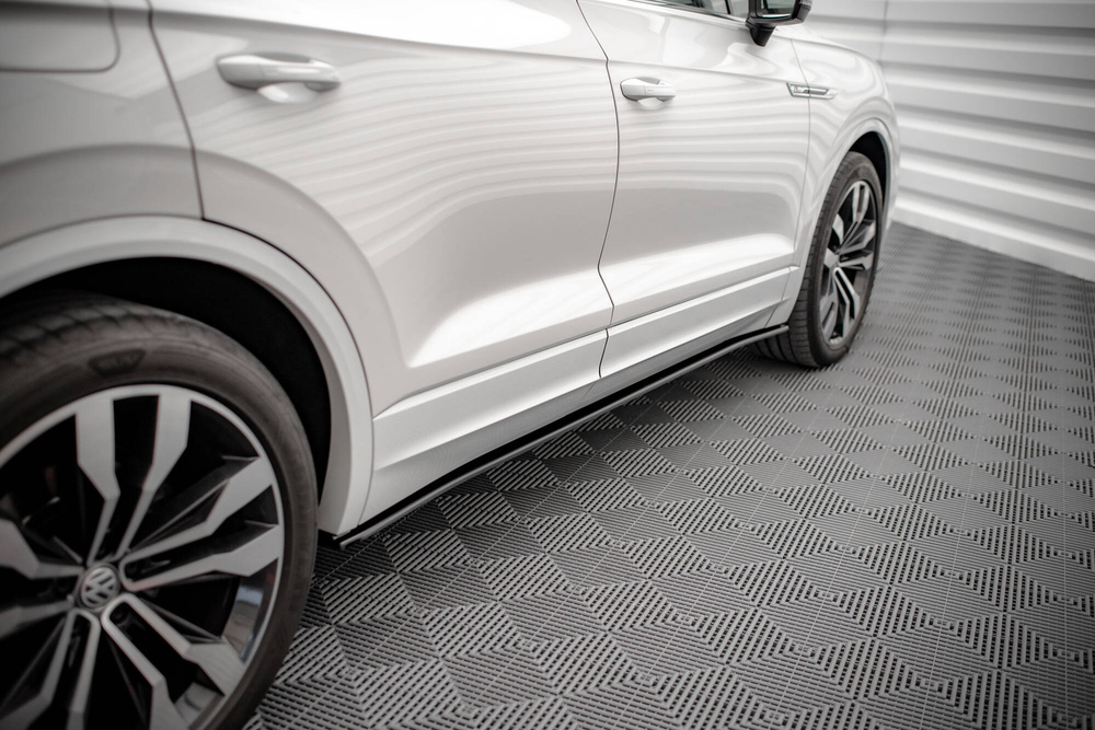 Zestaw Splitterów Volkswagen Touareg R-Line Mk3