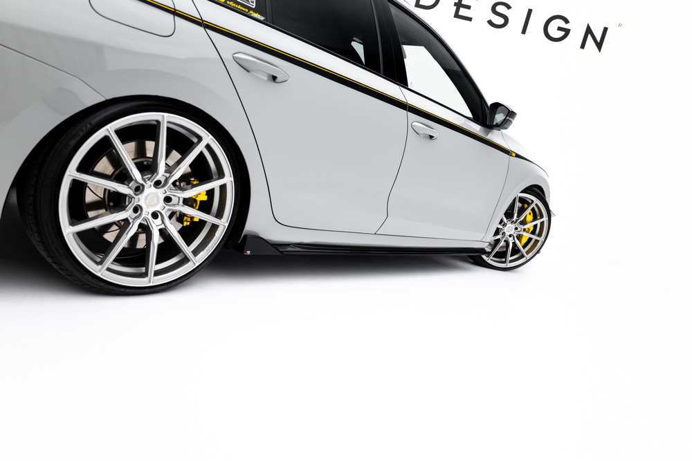 Zestaw Splitterów V.2 Skoda Octavia RS Combi Mk4