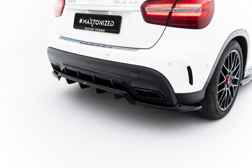 Zestaw Splitterów Mercedes-Benz GLA 45 AMG X156 Facelift