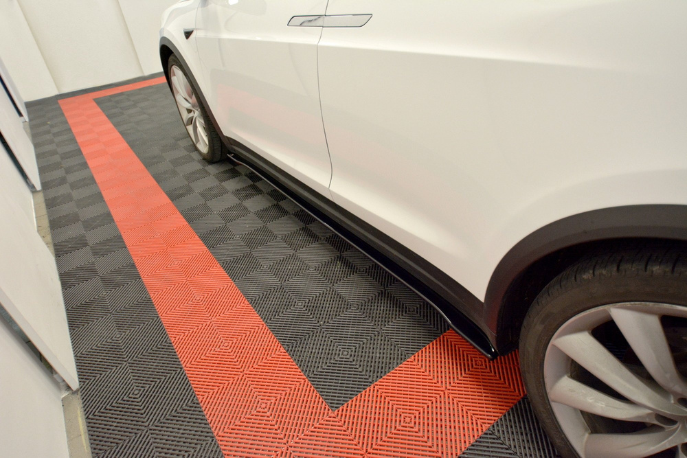 Dokładki Progów V.2 Tesla Model X Mk1