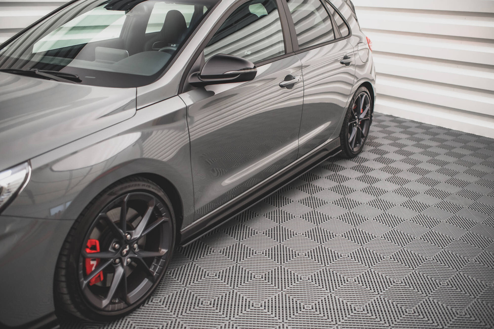 Dokładki progów Street Pro V.2 Hyundai I30 N / N-Line Hatchback / Fastback Mk3 / Mk3 Facelift