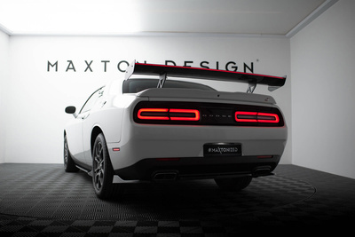 Karbonowy Spoiler + LED Dodge Challenger Mk3