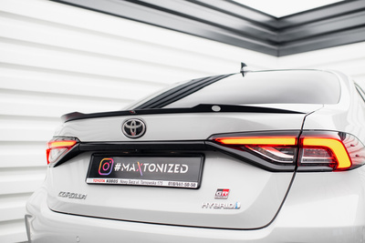 Zestaw Splitterów Toyota Corolla XII Sedan 