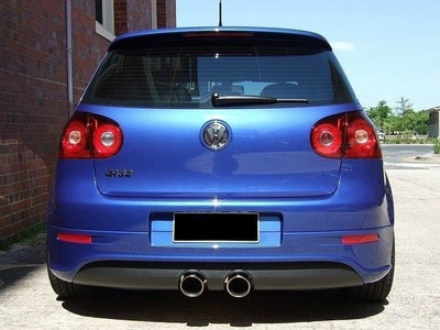 Dyfuzor Tylny Volkswagen Golf R32 Mk5 (2 otwory na wydech, wydech R32)