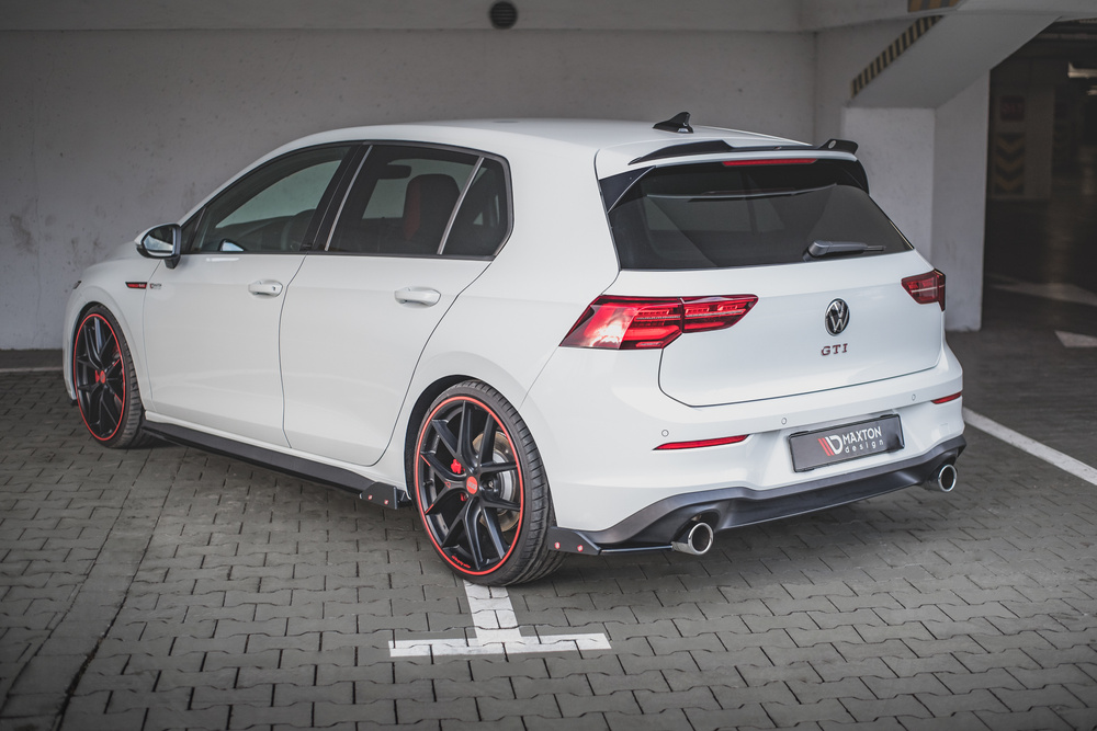 Splittery Tylne Boczne V.2 + Flaps Volkswagen Golf GTI / GTE Mk8
