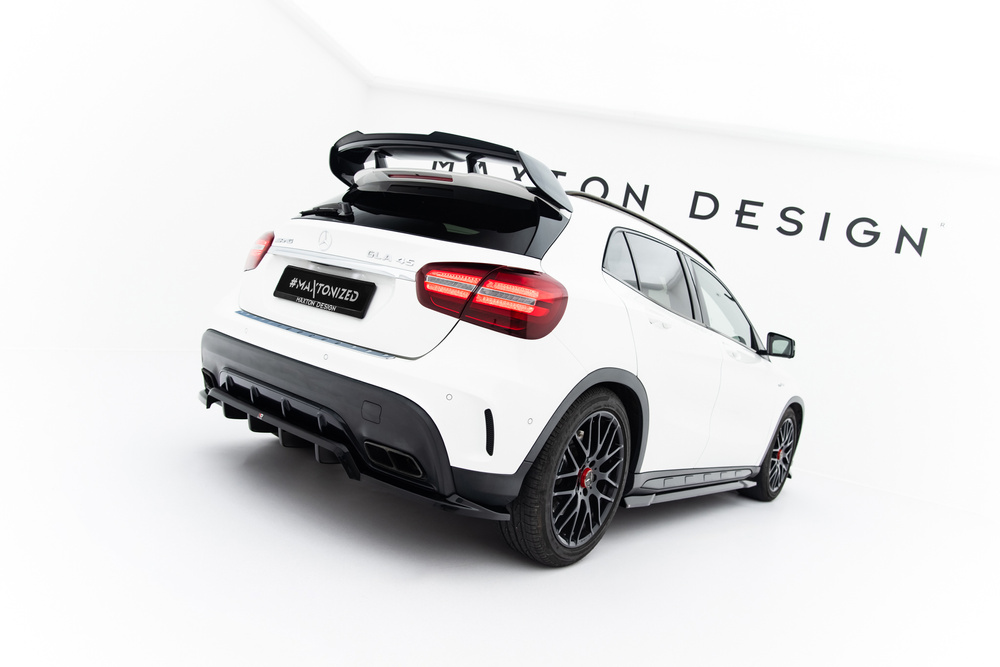 Zestaw Splitterów Mercedes-Benz GLA 45 AMG X156 Facelift