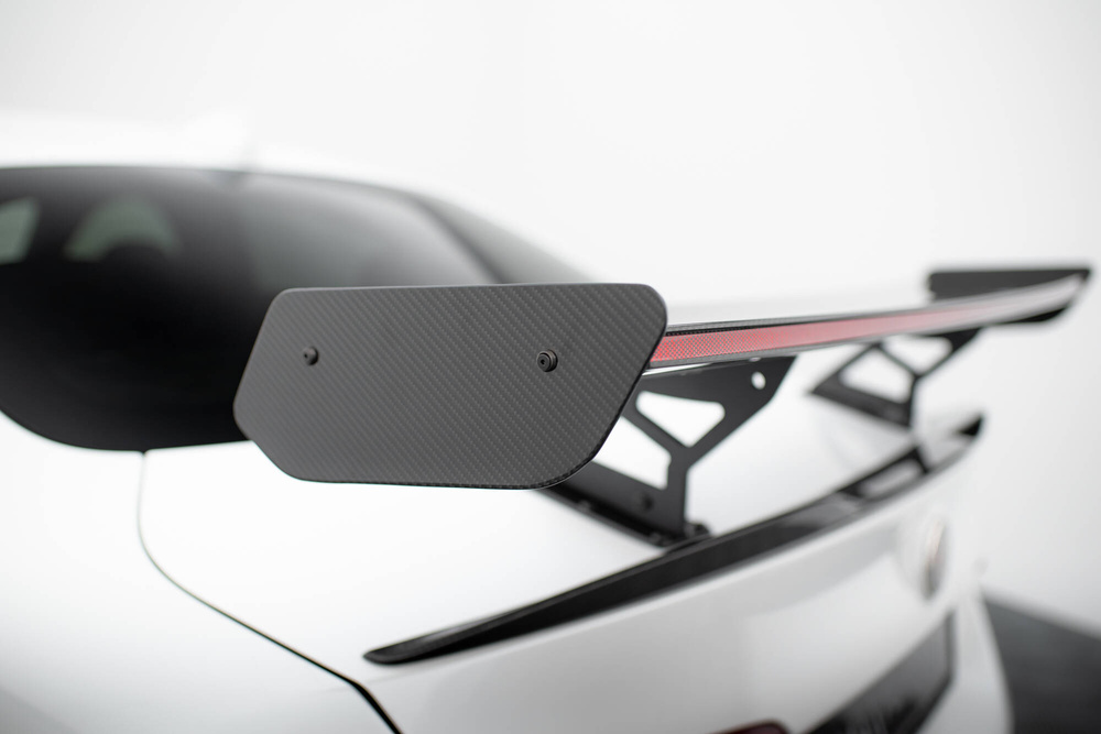 Karbonowy Spoiler + LED Alfa Romeo Giulia Quadrifoglio
