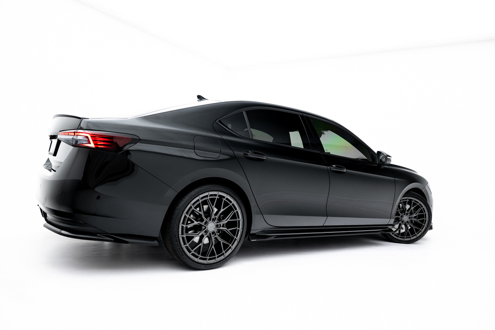 Dokładki Progów V.1 Skoda Superb Sportline Mk4