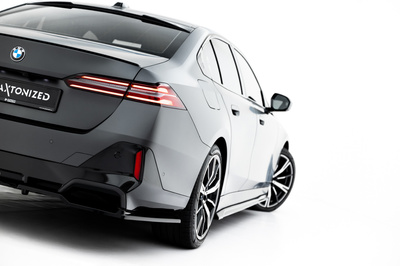 Splitter Tylny (Z Dyfuzorem) V.2 BMW 5 / i5 M-Pack Sedan / Touring G60 / G61