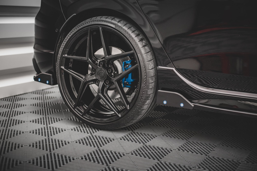 Splittery Tylne Boczne V.2 + Flaps Volkswagen Golf R Hatchback Mk8