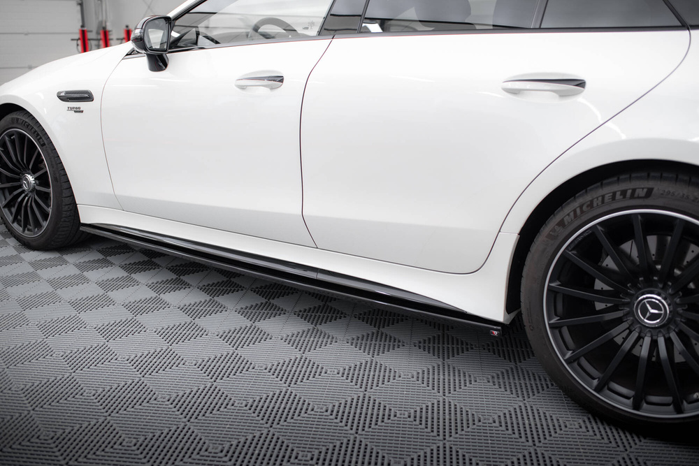 Zestaw Splitterów Mercedes-AMG GT 43 4 Door Coupe V8 Styling Package X290