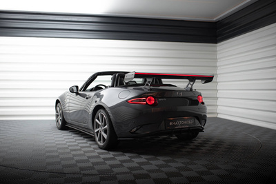 Karbonowy Spoiler Z Wewnętrznymi Wspornikami + LED Mazda MX-5 ND (Mk4)