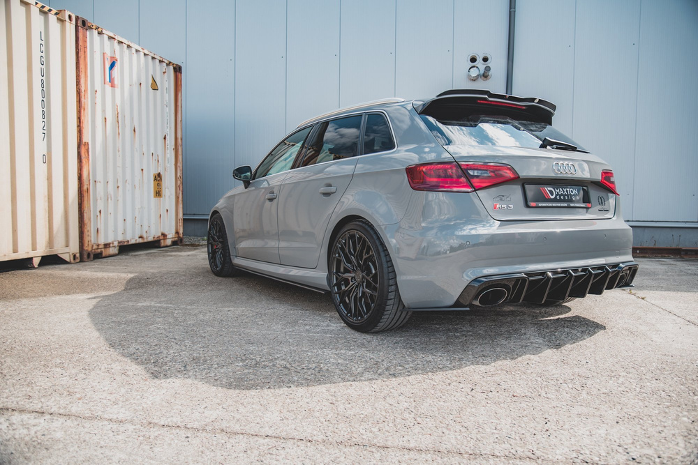 Dokładki progów Street Pro Audi RS3 8V Sportback