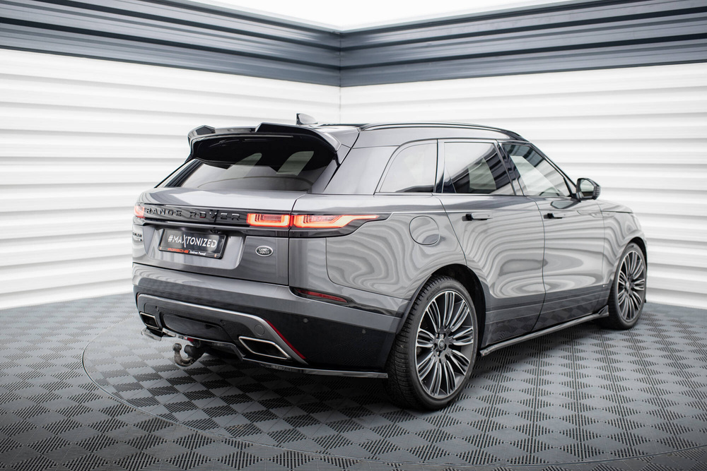 Zestaw Splitterów Land Rover Range Rover Velar R-Dynamic Mk1 (Zestaw jest kompatybilny z hakiem holowniczym)