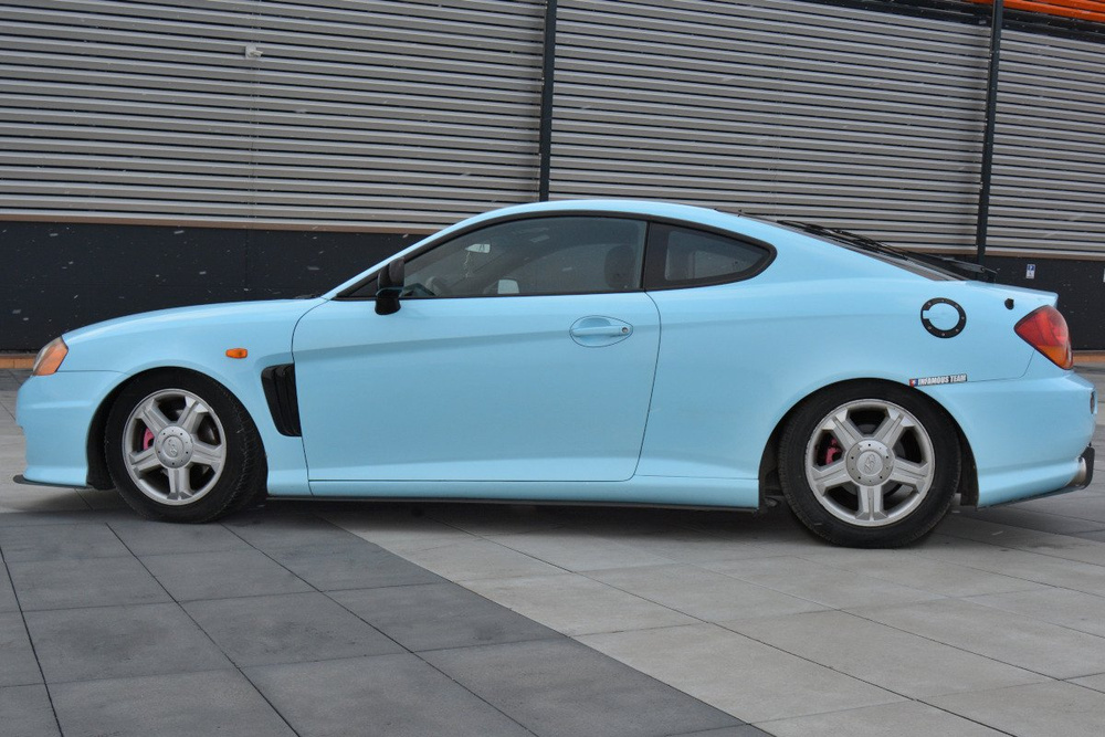 DOKŁADKI PROGÓW HYUNDAI TIBURON MK.2 POLIFT