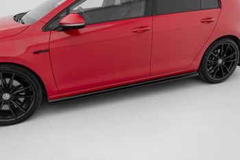 Dokładki Progów V.4 Volkswagen Golf R / R-Line Mk7 Facelift