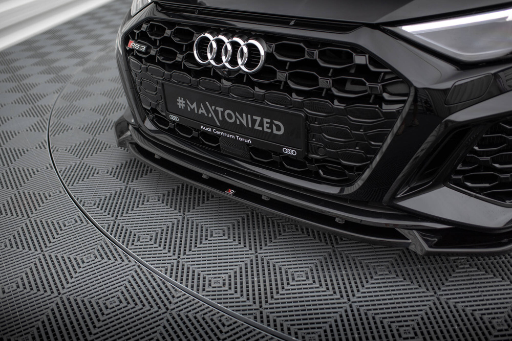 Splitter Przedni V.1 Audi RS3 Sportback 8Y