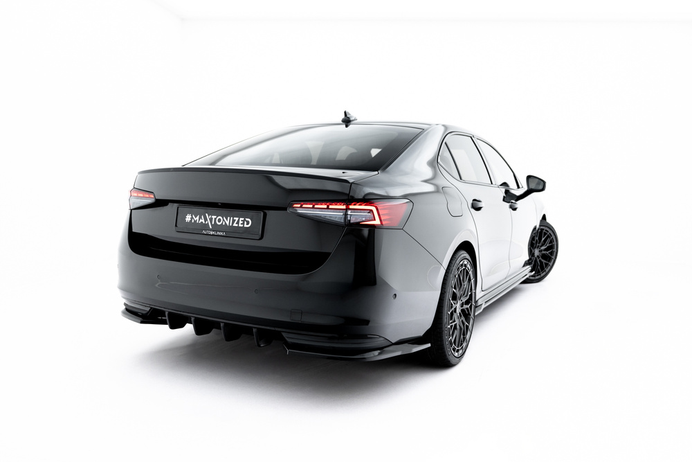 Zestaw Splitterów V.1 Skoda Superb Sportline Mk4