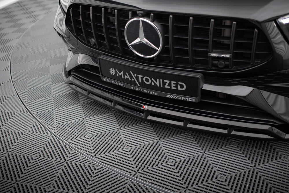 Splitter Przedni Mercedes-AMG A35 / A  AMG-Line W177 Facelift